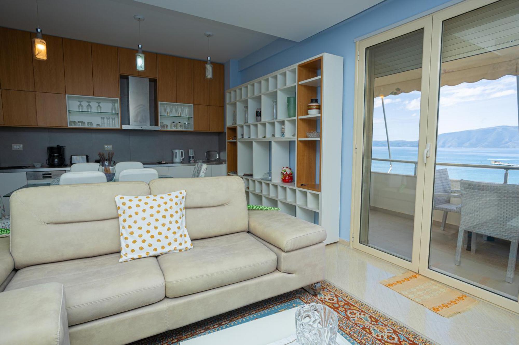 Amazing Sea View 2 Bedroom Apartament Wlora