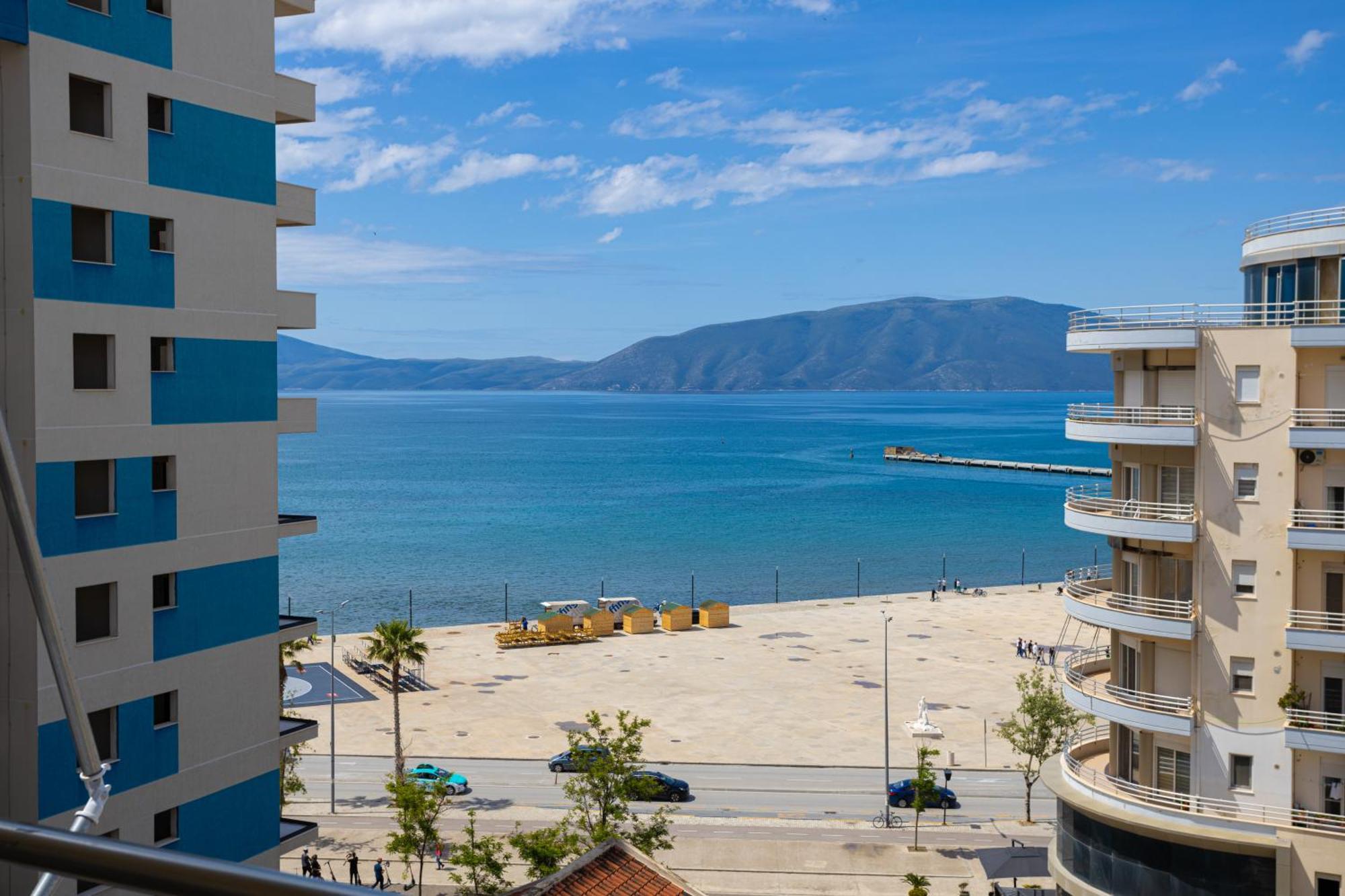 Amazing Sea View 2 Bedroom Apartament *